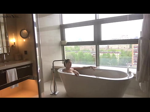 ❤️ Tremenda pupa che si masturba appassionatamente la figa in bagno Video di sessoal it.taxiporec.top ❌