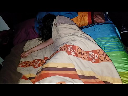 ❤️ Figliastro che rimprovera la sua giovane matrigna mentre lei dorme Video di sessoal it.taxiporec.top ❌